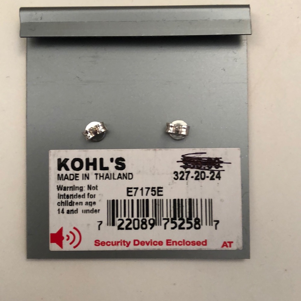 Primrose “E” Earrings - image 2